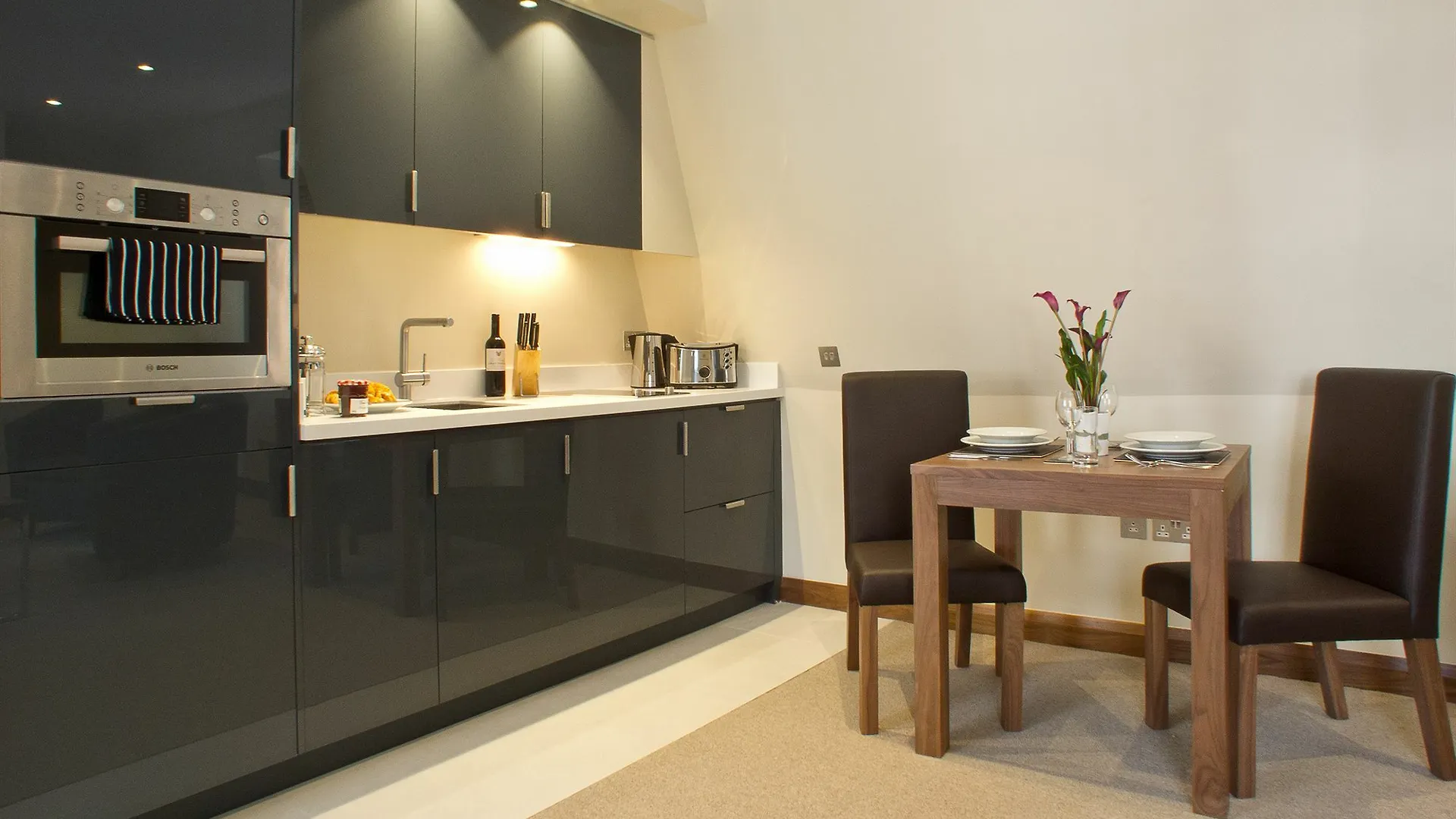Apartment Master Cannon London